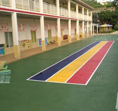岭南学院幼儿园彩色透水混凝土地坪铺装案例